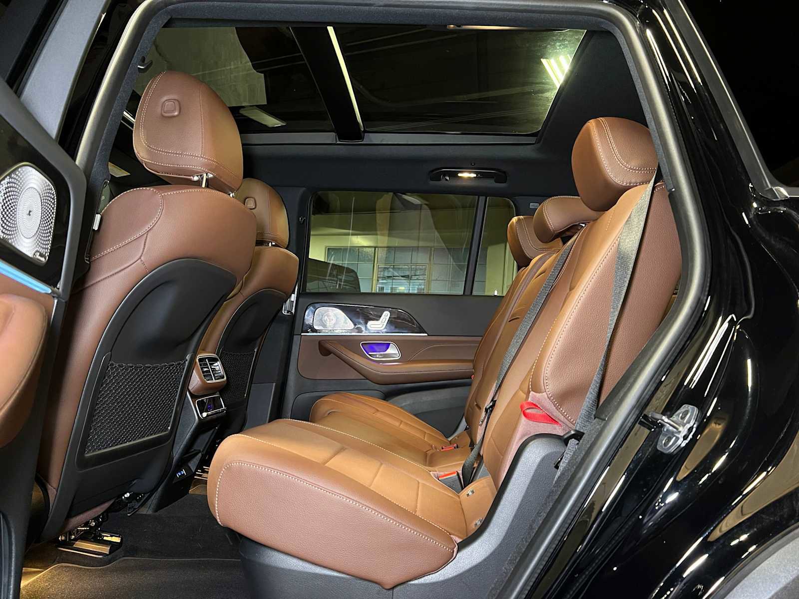 Certified 2025 Mercedes-Benz GLS 450 4MATIC image 18