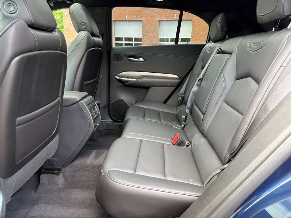 Used 2019 Cadillac XT4 Premium Luxury w/ Cold Weather Package AWD/4WD image 28