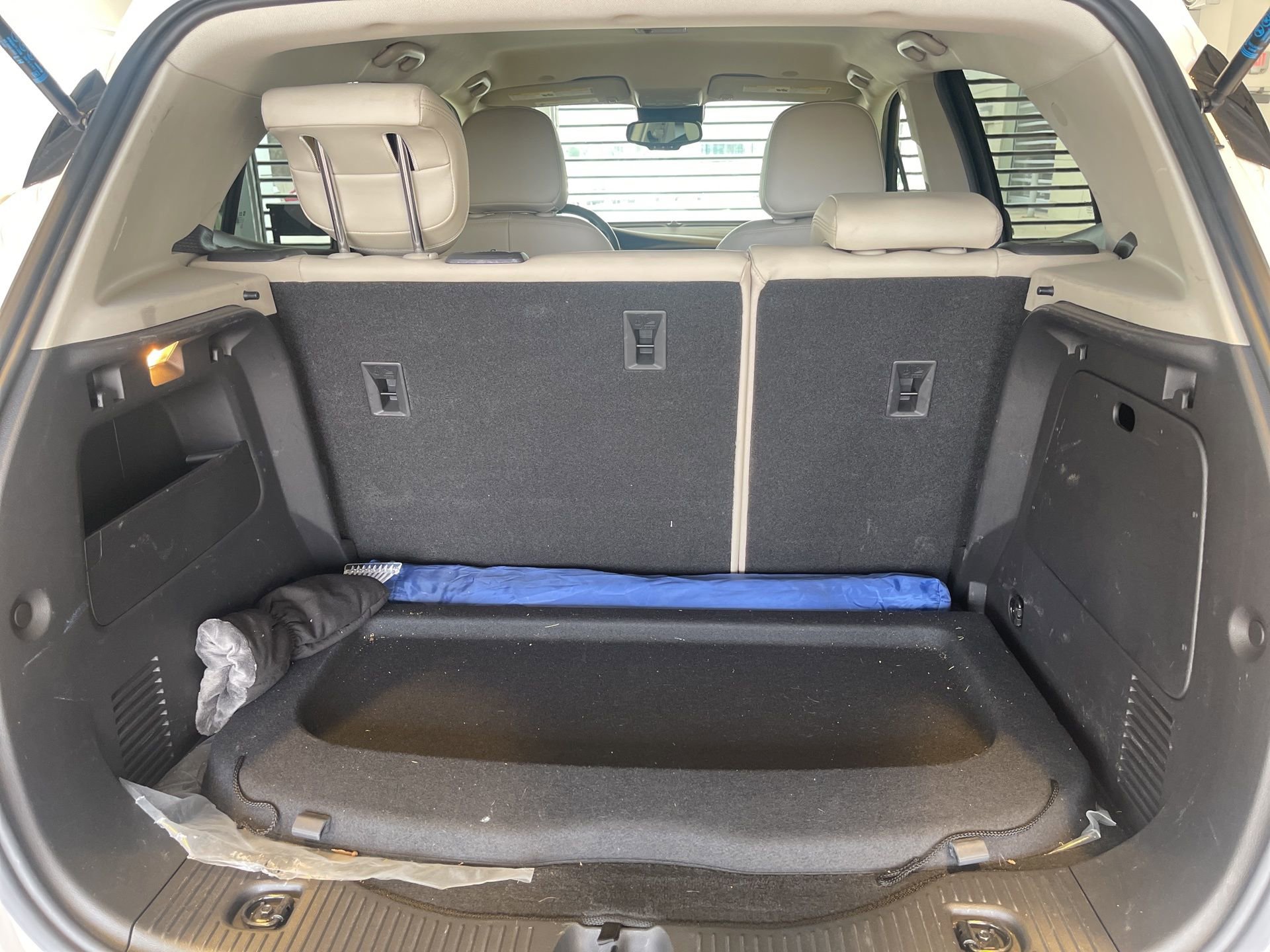 Used 2017 Buick Encore Essence image 16