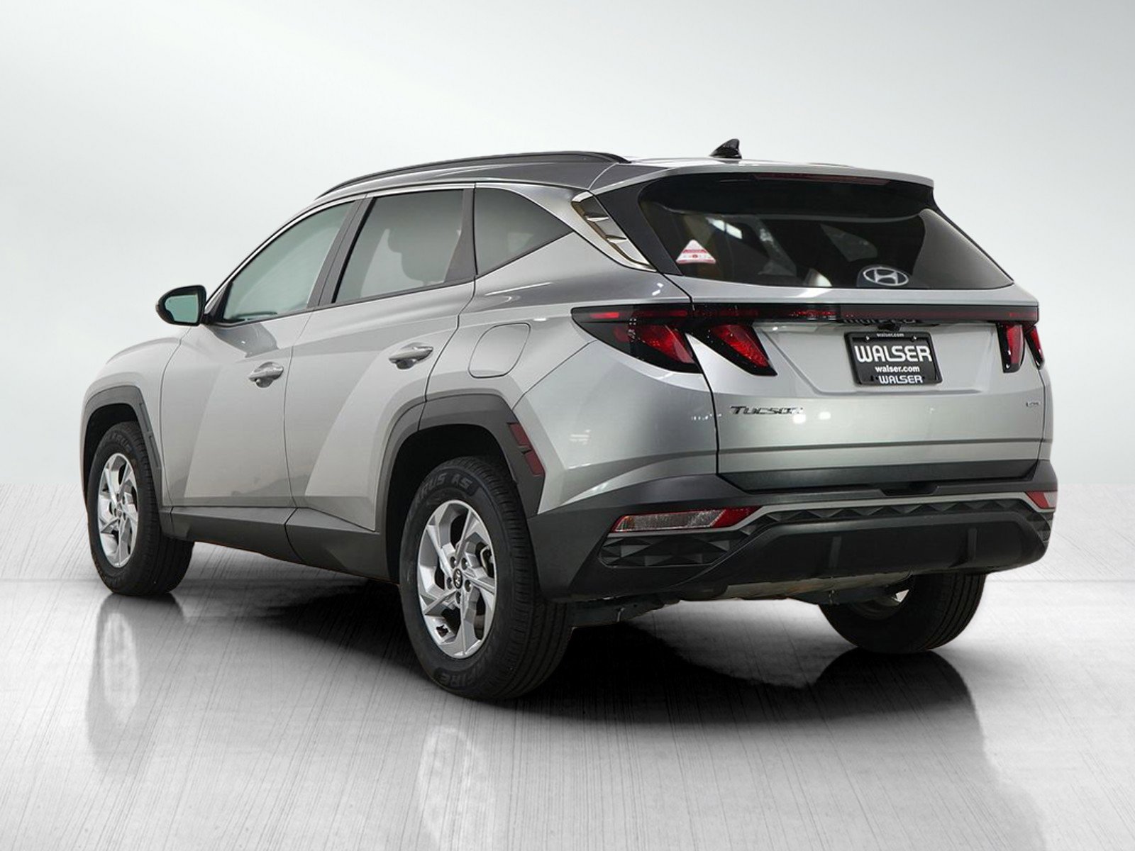 Used 2024 Hyundai Tucson SEL AWD/4WD image 3