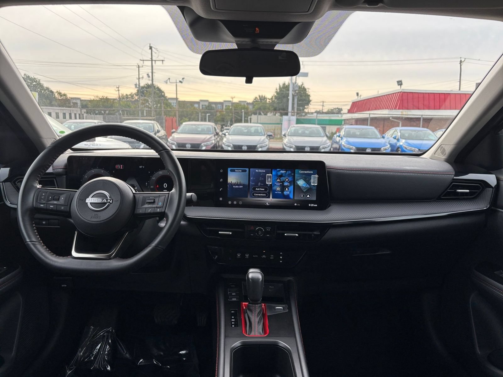 Used 2026 Nissan Kicks SR AWD/4WD image 31