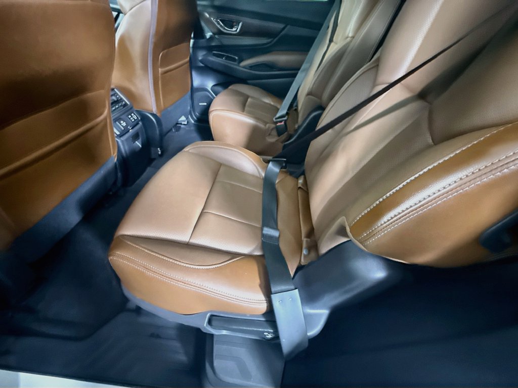 Certified 2025 Subaru Ascent Touring AWD/4WD image 30