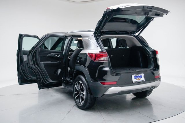 Used 2024 Chevrolet TrailBlazer LT w/ Convenience Package image 19