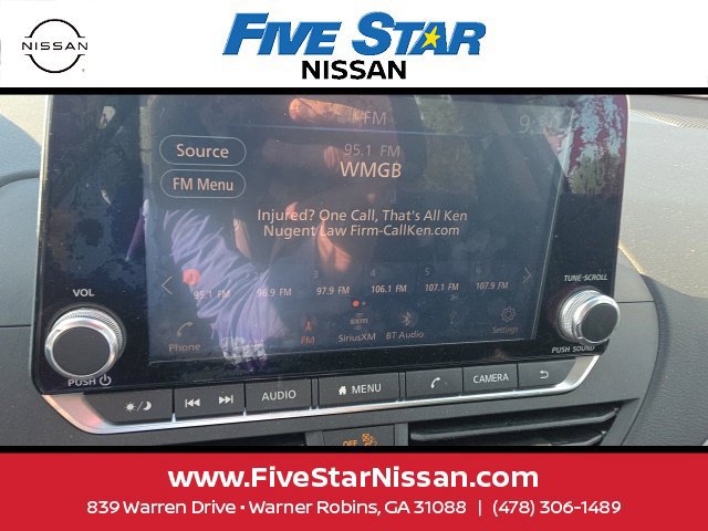 Used 2020 Nissan Altima 2.5 S FWD image 12
