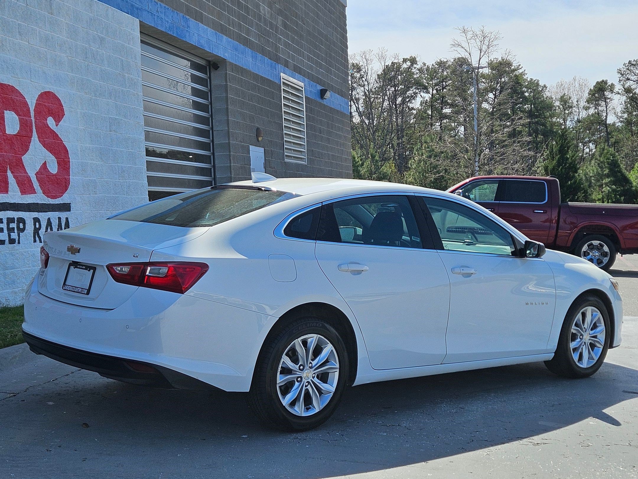 Used 2024 Chevrolet Malibu LT image 7