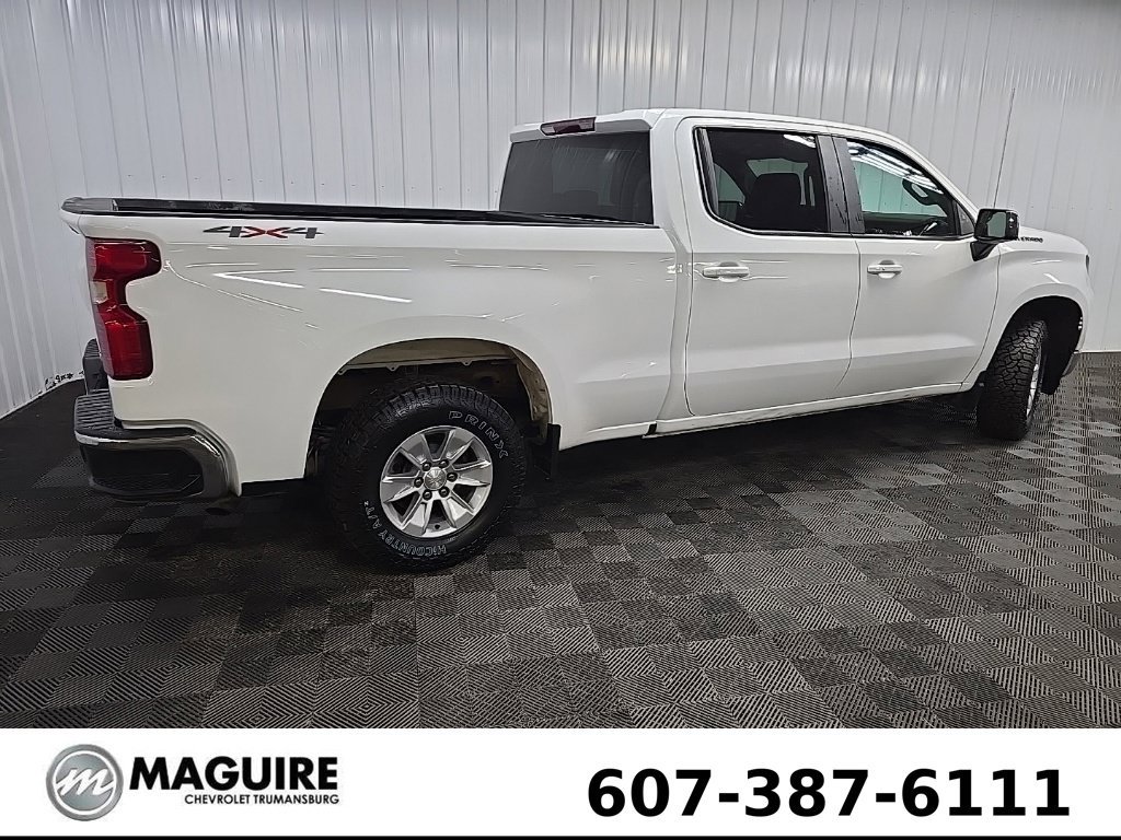Used 2024 Chevrolet Silverado 1500 LT AWD/4WD image 3