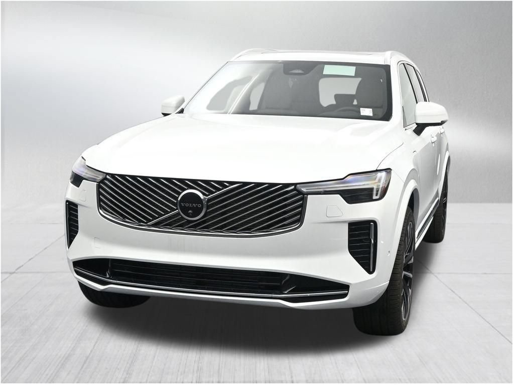 New 2026 Volvo XC90 T8 Plus w/ Protection Package Premier AWD/4WD image 8