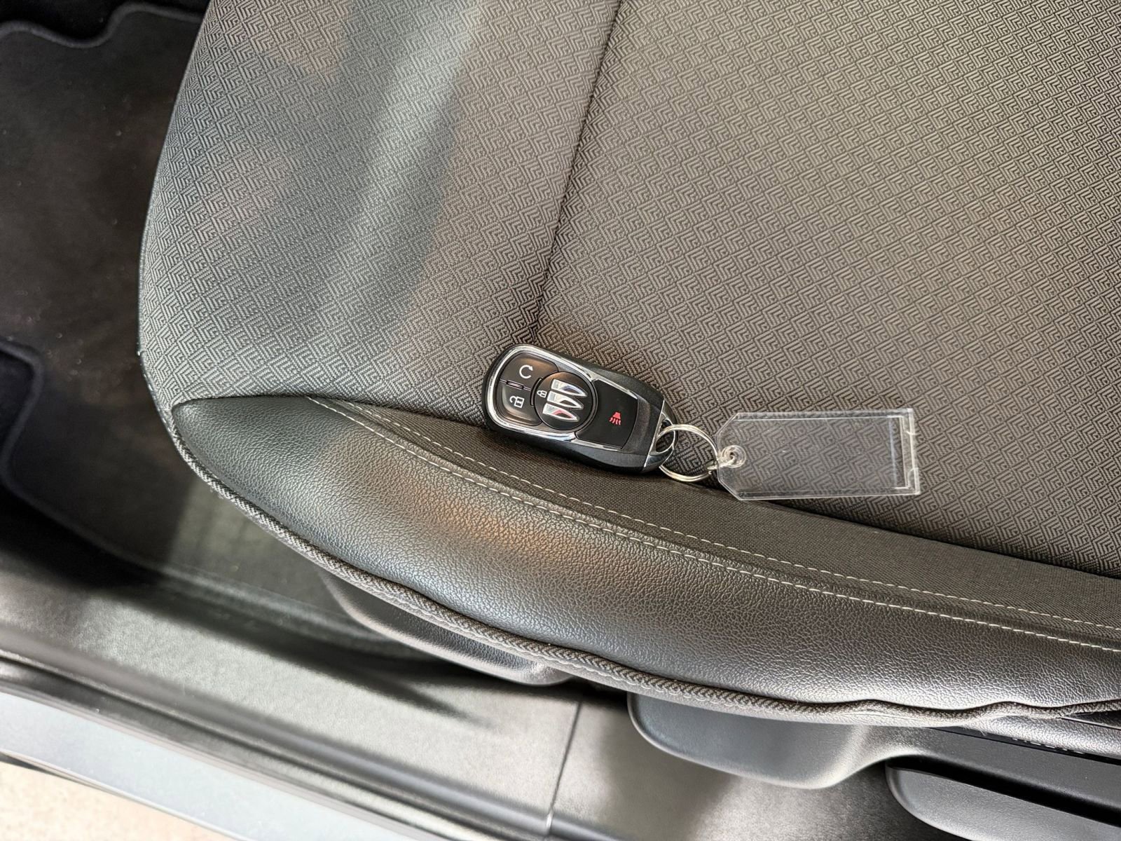 Used 2025 Buick Encore GX Preferred image 22