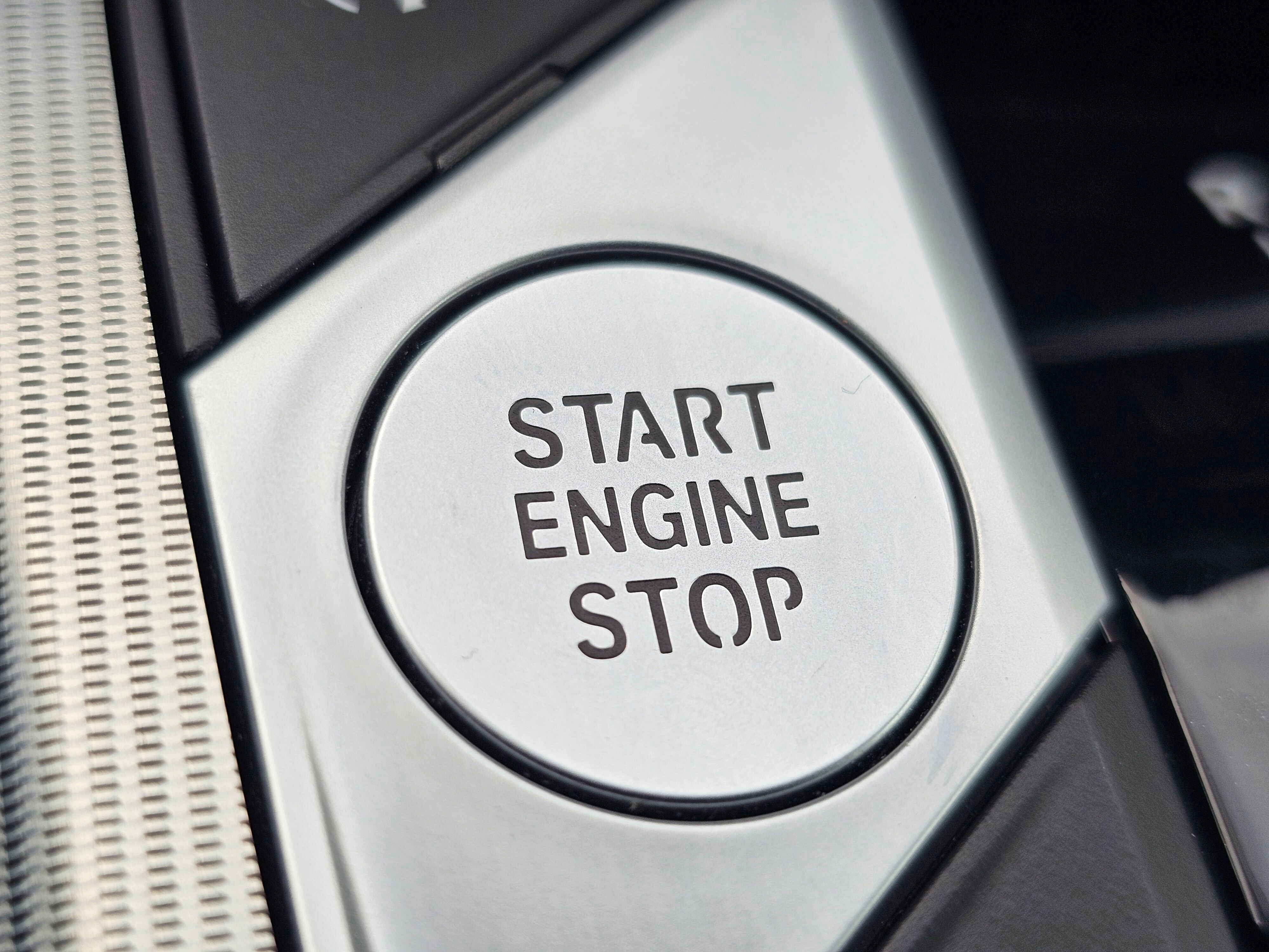 Certified 2024 BMW 230i xDrive Coupe w/ Premium Package image 48