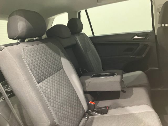Used 2018 Volkswagen Tiguan S FWD image 39