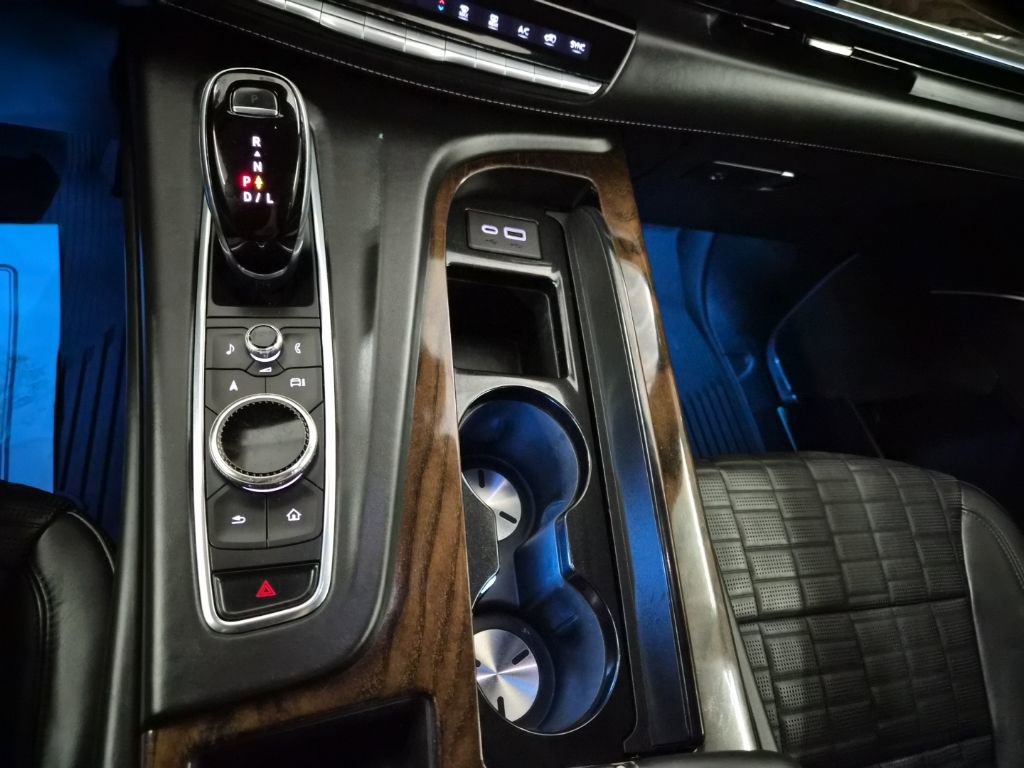 Used 2021 Cadillac Escalade Sport Platinum w/ Heavy-Duty Trailer Package image 35