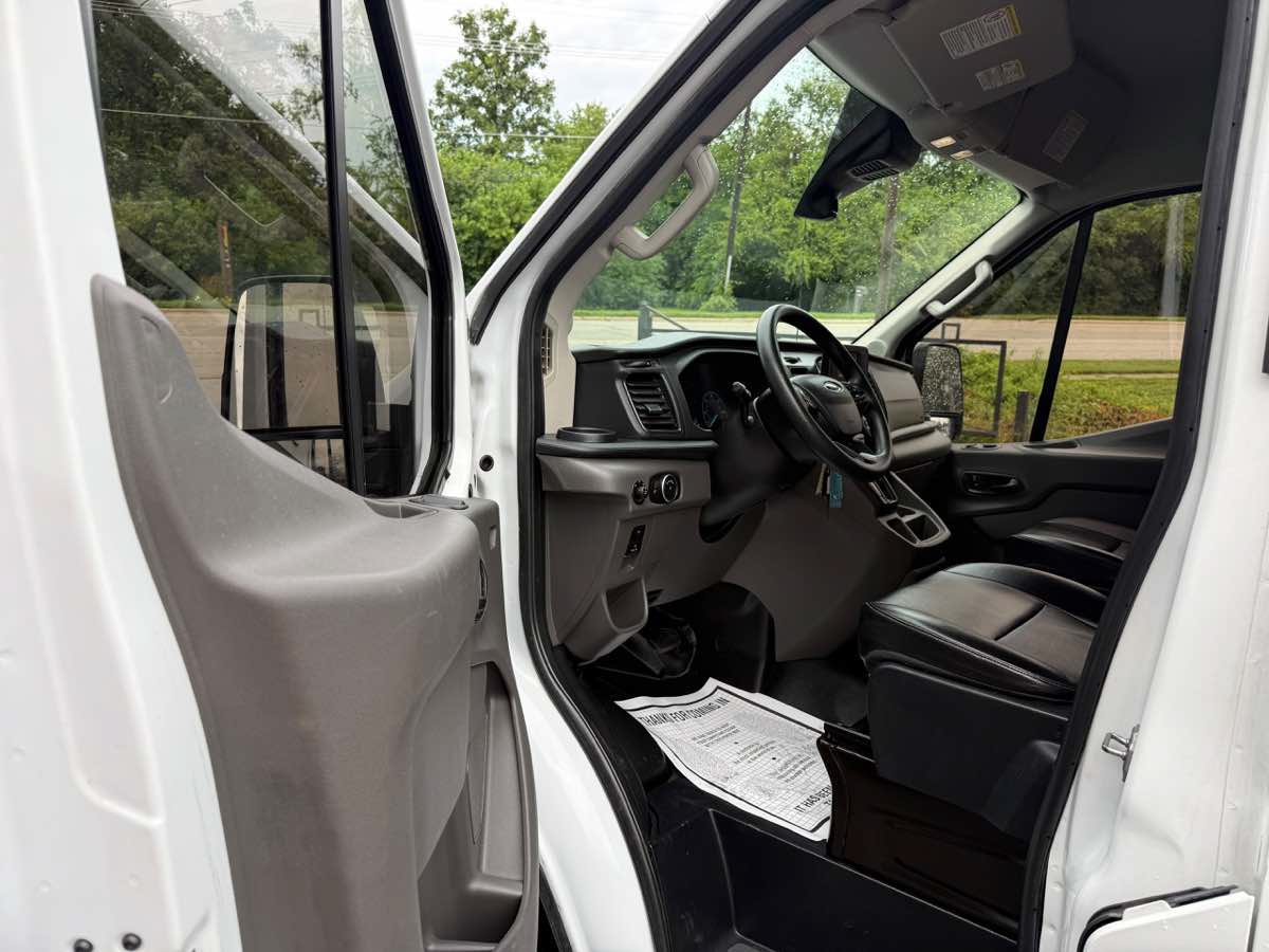 Used 2021 Ford Transit 250 Medium Roof RWD image 15