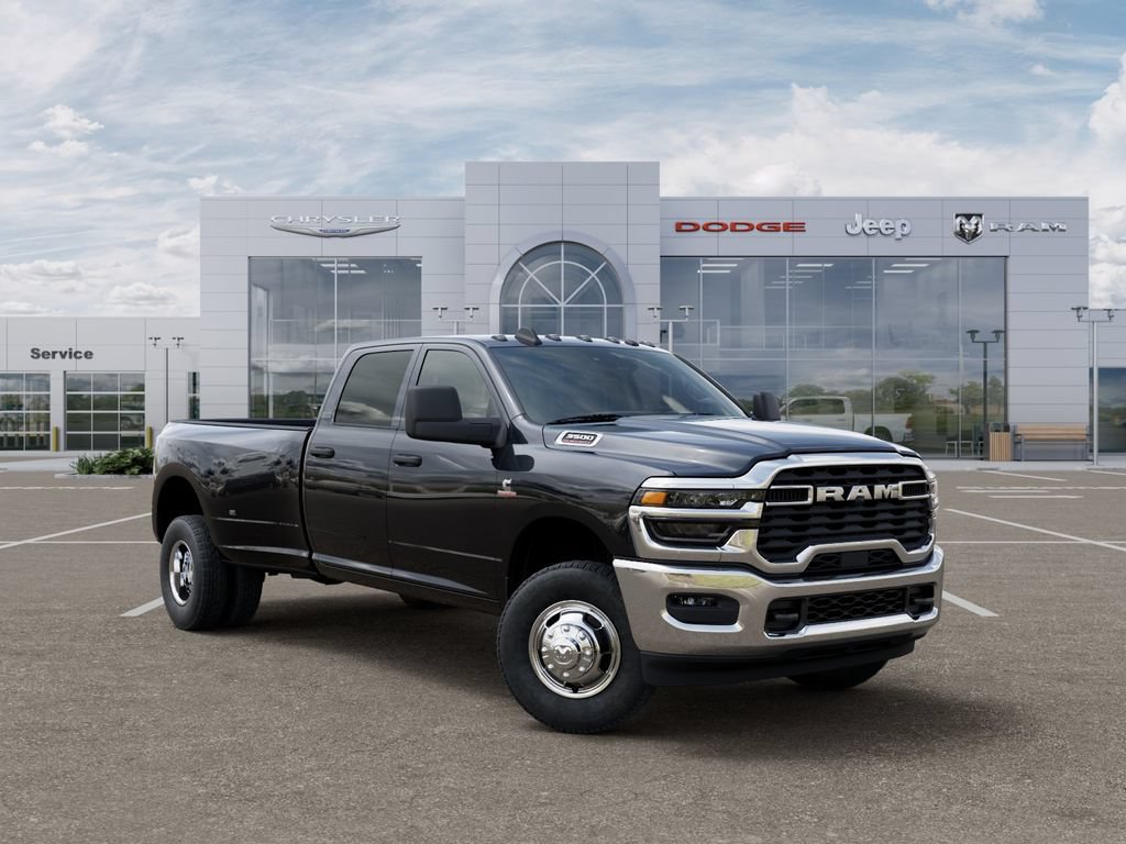 New 2026 RAM 3500 Tradesman AWD/4WD image 5