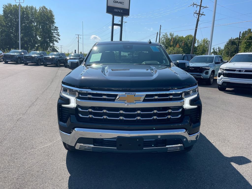 Used 2024 Chevrolet Silverado 1500 LTZ w/ LTZ Convenience Package II image 8