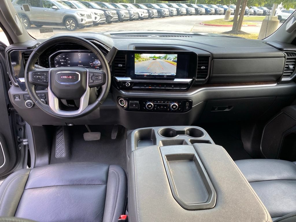 Used 2025 GMC Sierra 1500 SLT AWD/4WD image 27