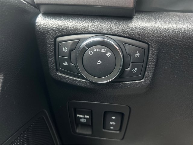 Used 2018 Ford F150 XLT w/ Equipment Group 302A Luxury image 27