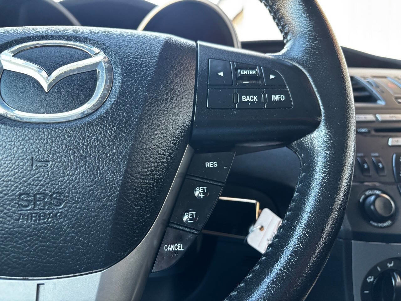 Used 2011 MAZDA MAZDA3 s Sport image 21