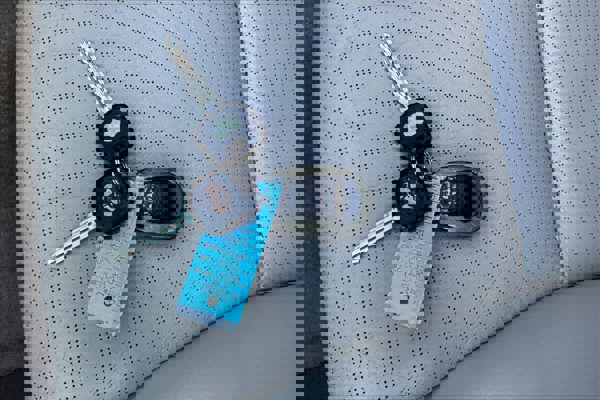 Used 2005 Toyota Solara SLE FWD image 33