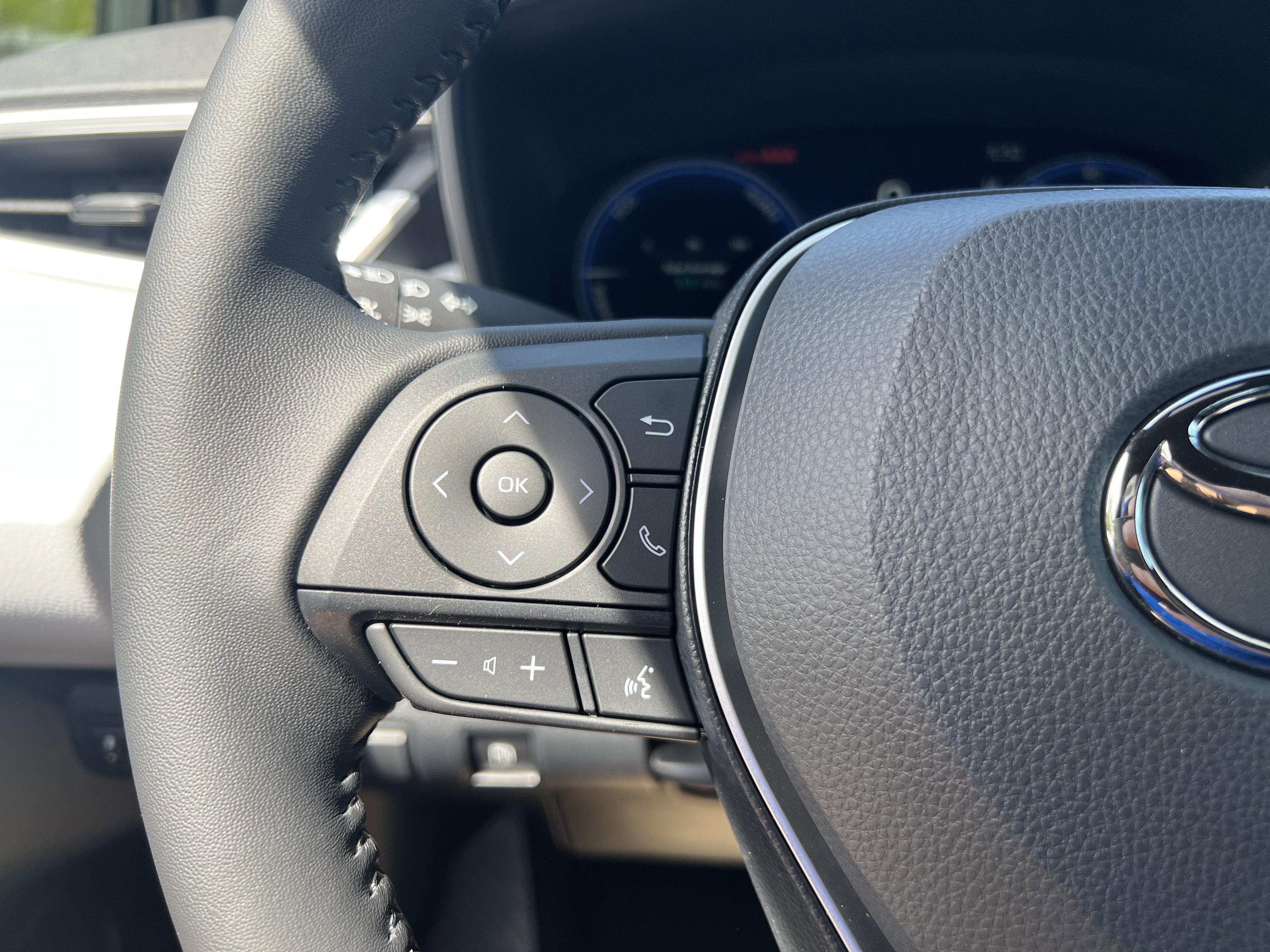 New 2026 Toyota Corolla SE image 15