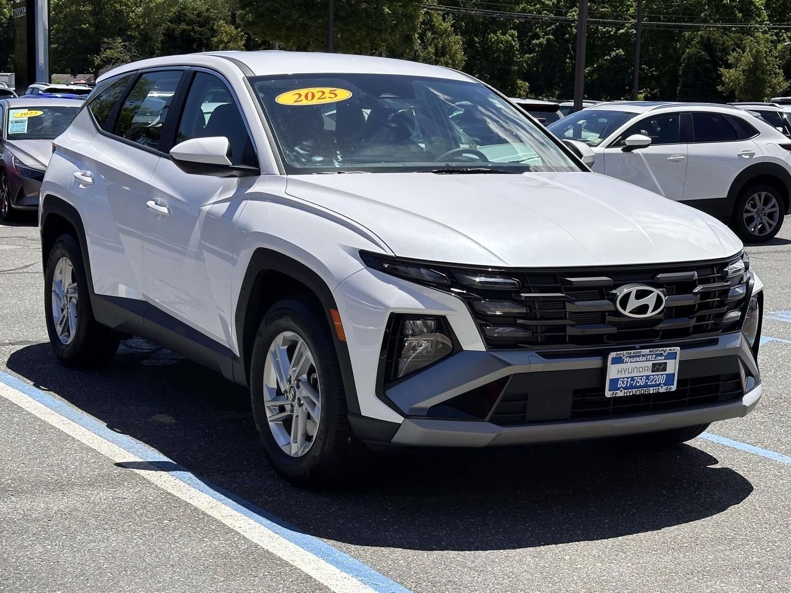 Used 2025 Hyundai Tucson SE AWD/4WD image 5