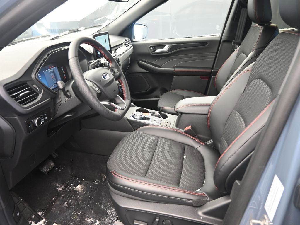 New 2026 Ford Escape ST-Line w/ Cold Weather Package image 14