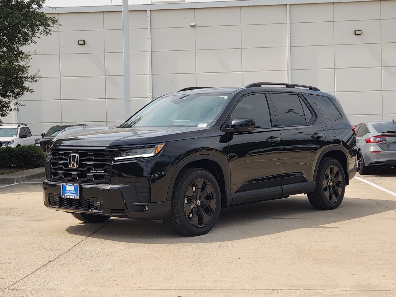 New 2026 Honda Pilot Black Edition image 2