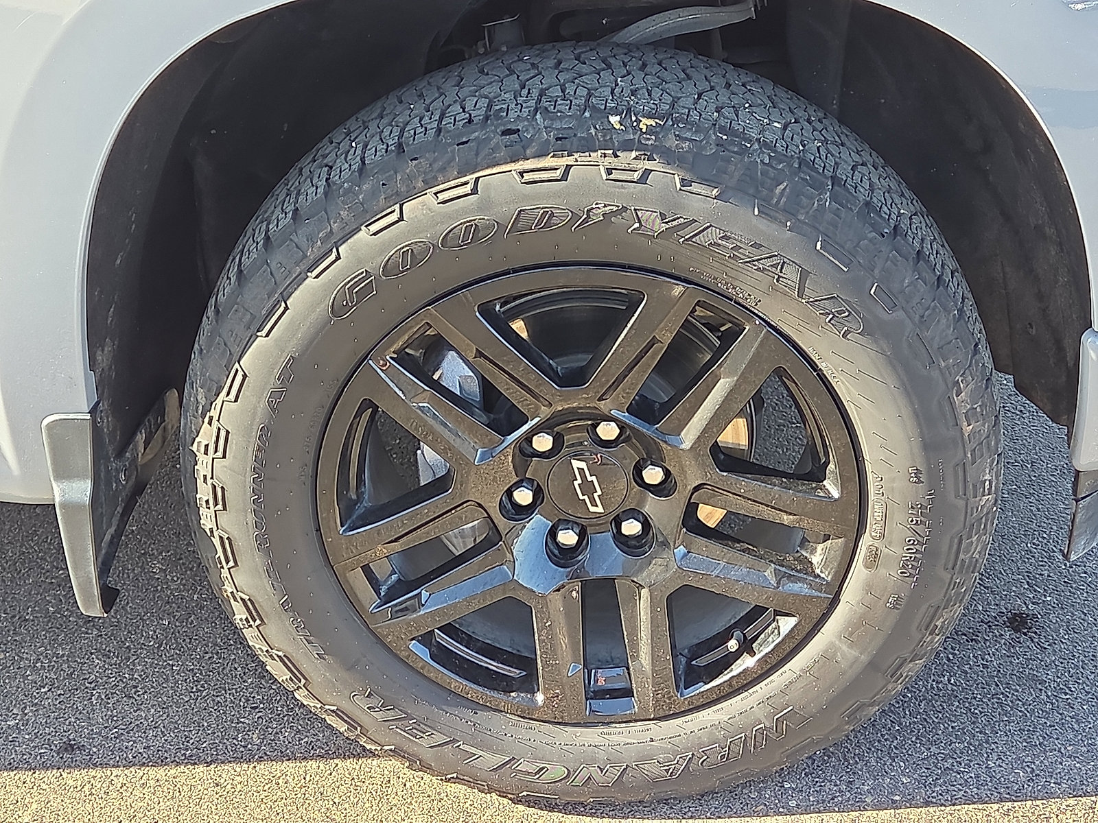 Used 2024 Chevrolet Silverado 1500 RST AWD/4WD image 7