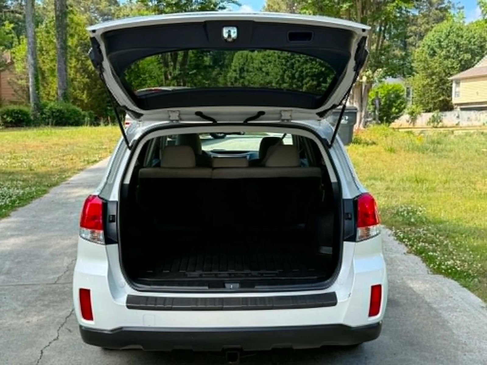 Used 2012 Subaru Outback 2.5i Premium image 24