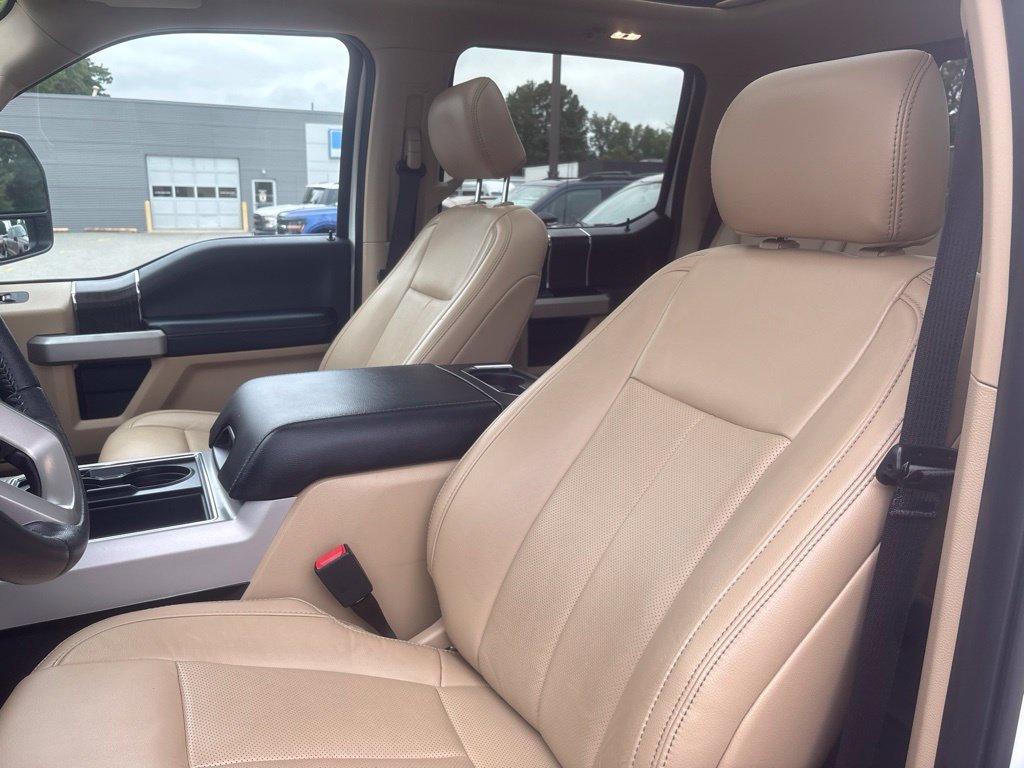 Used 2020 Ford F350 Lariat w/ Lariat Ultimate Package AWD/4WD image 16