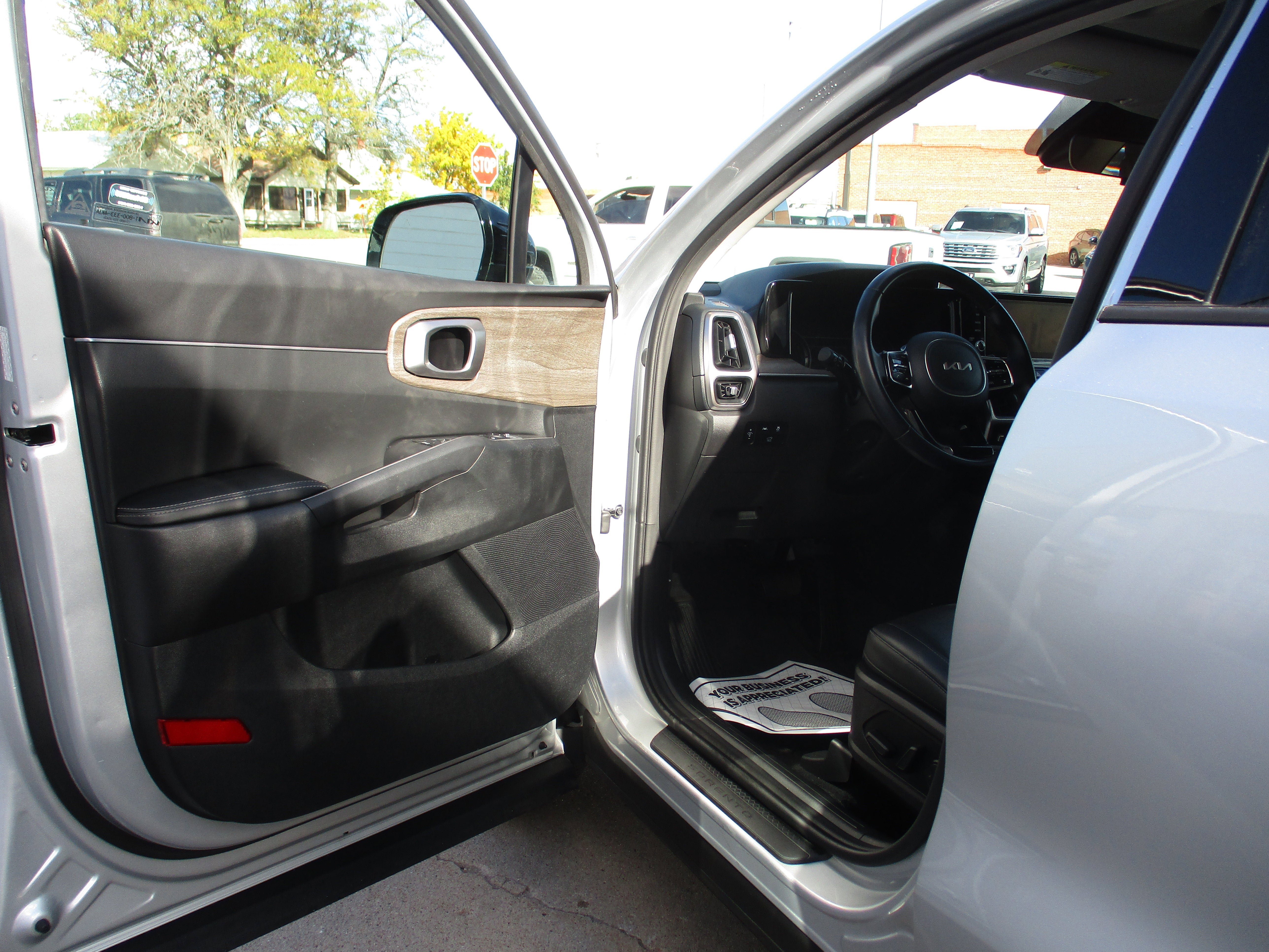 Used 2022 Kia Sorento X-Line EX image 10