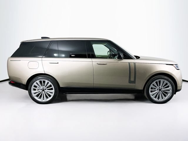 New 2026 Land Rover Range Rover Long Wheelbase SE AWD/4WD image 4
