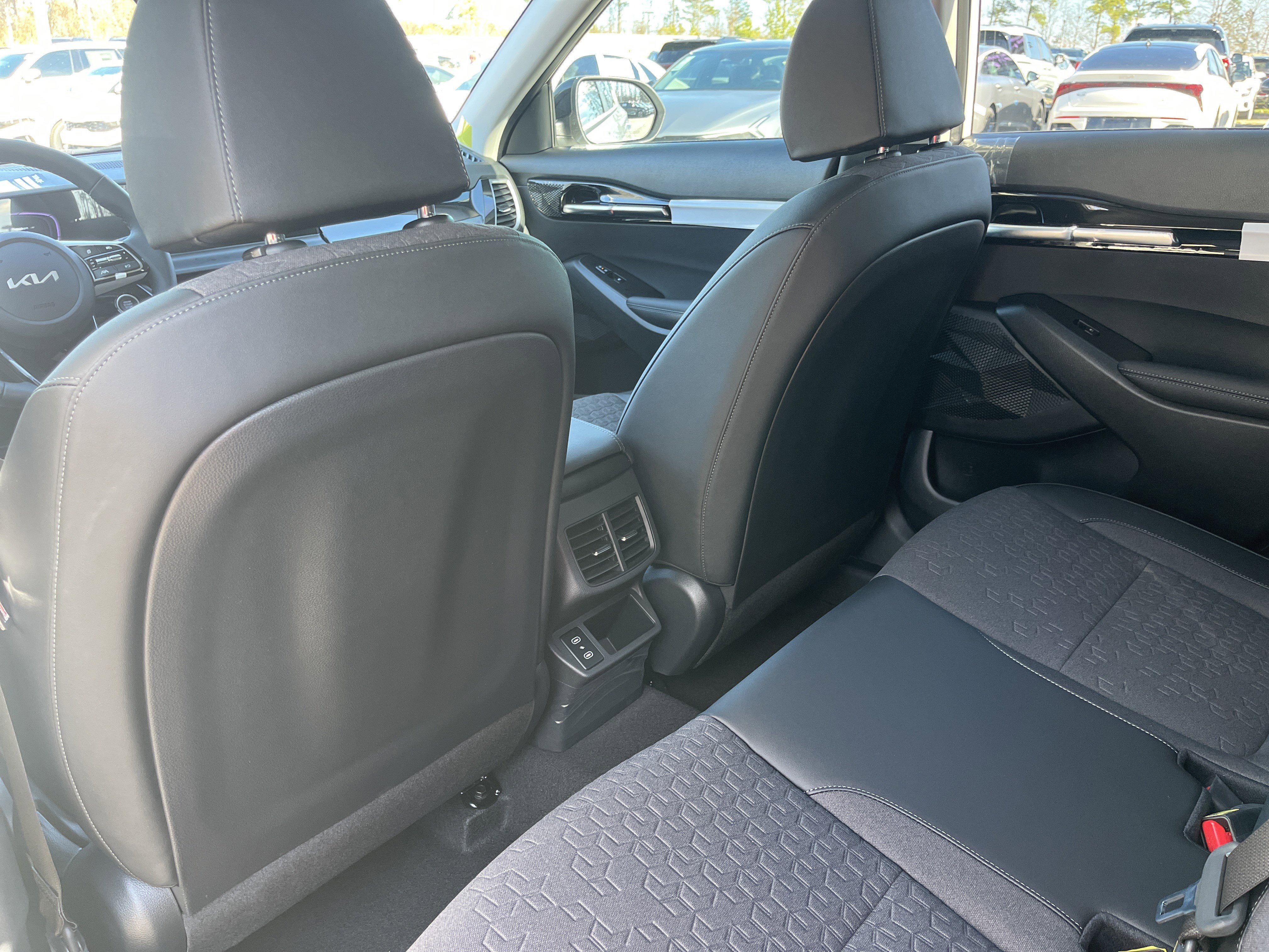 New 2026 Kia Seltos S FWD image 20