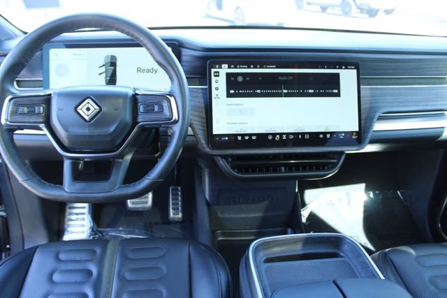 Used 2024 Rivian R1S Adventure AWD/4WD image 17