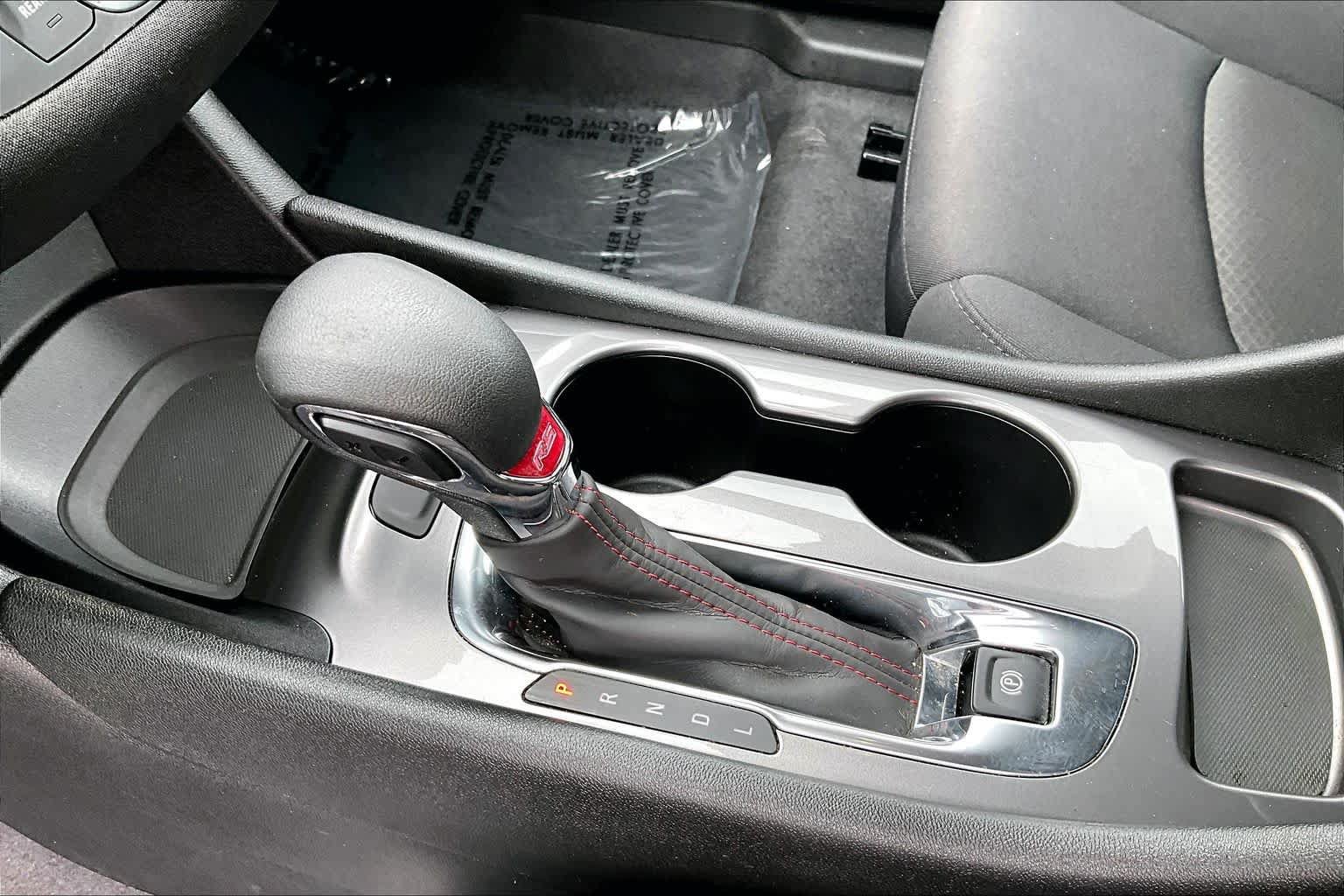 Used 2023 Chevrolet Malibu RS FWD image 16