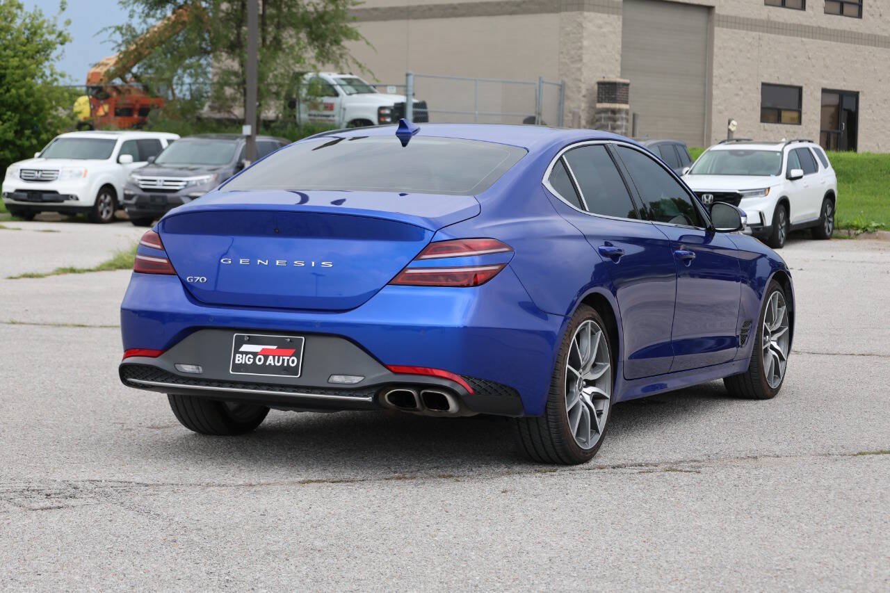 Used 2022 Genesis G70 2.0T w/ Prestige Package RWD image 9