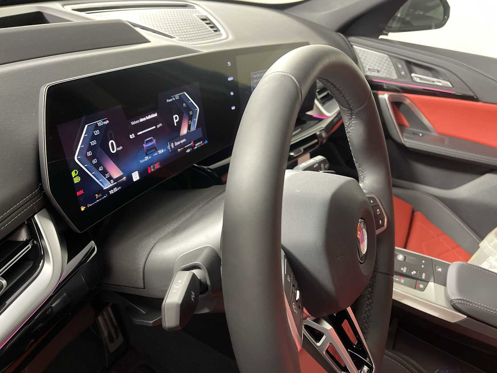 Used 2025 BMW X1 xDrive28i w/ Technology Package image 13