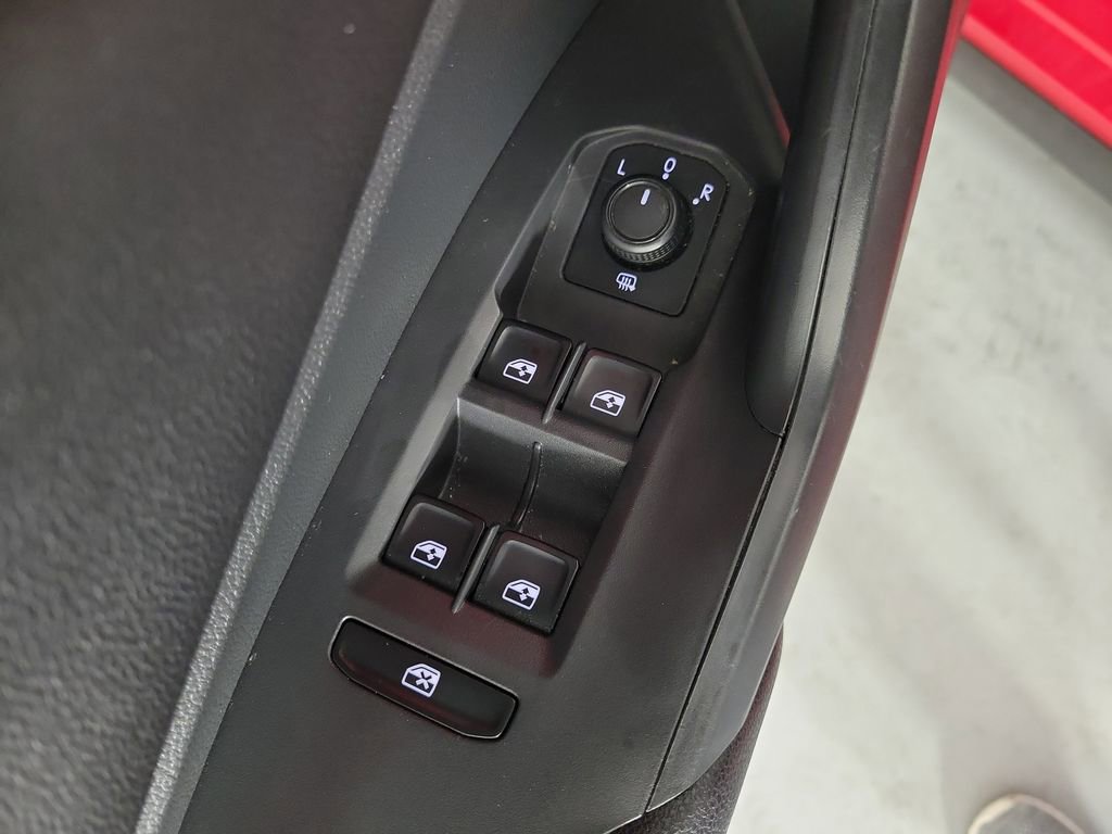 Used 2019 Volkswagen Jetta GLI image 17