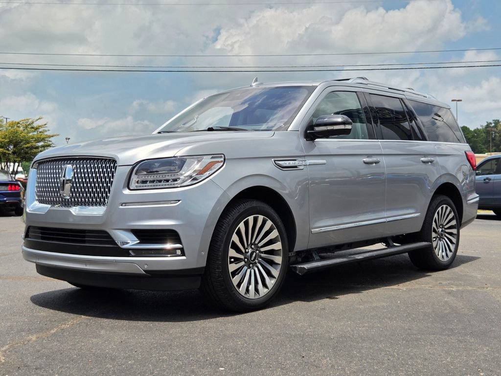Used 2020 Lincoln Navigator Reserve w/ Luxury Package AWD/4WD video 2