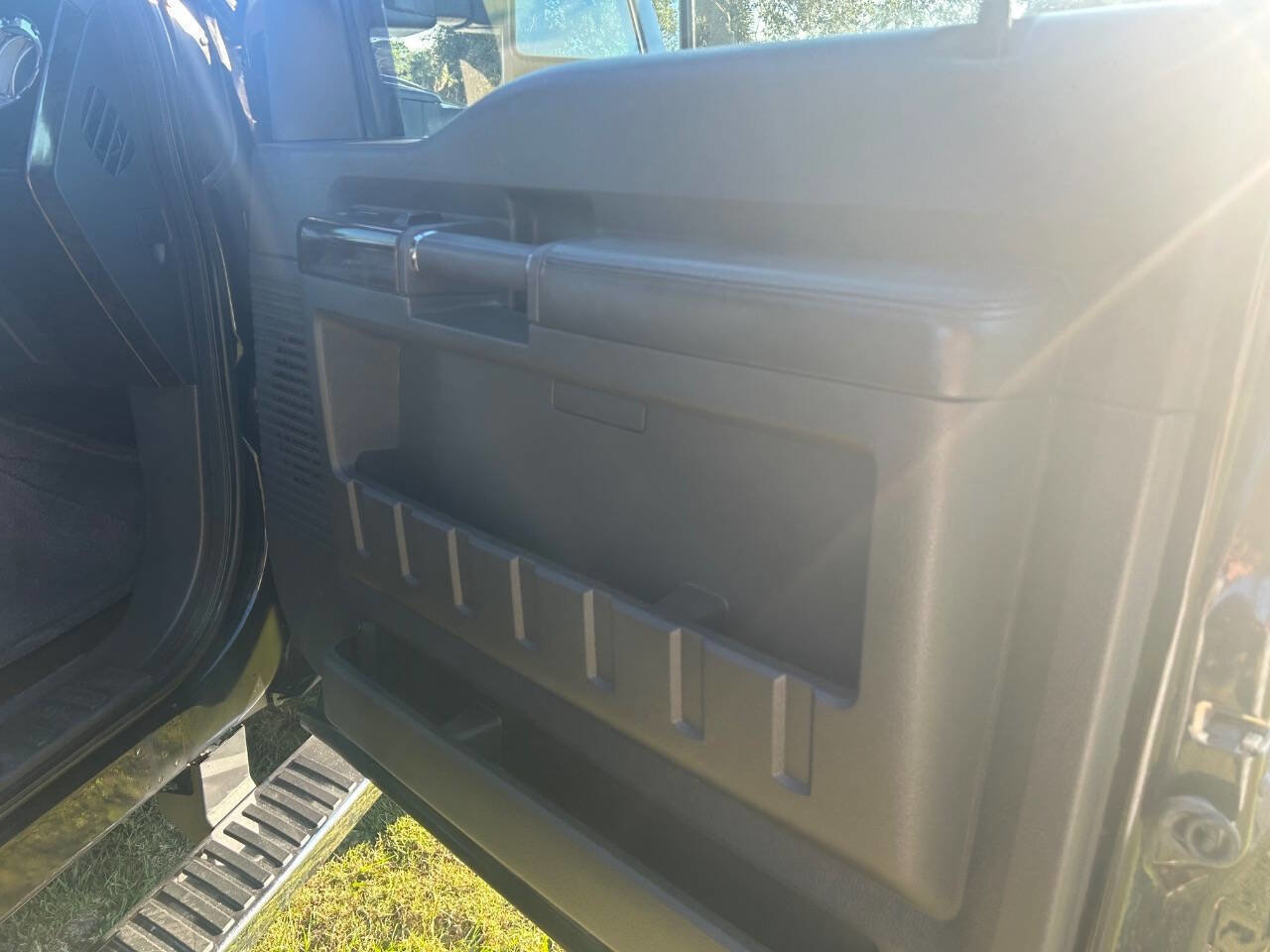 Used 2014 Ford F350 Platinum AWD/4WD image 14