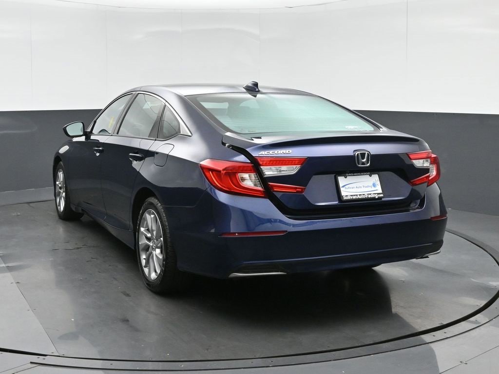 Used 2018 Honda Accord LX image 5