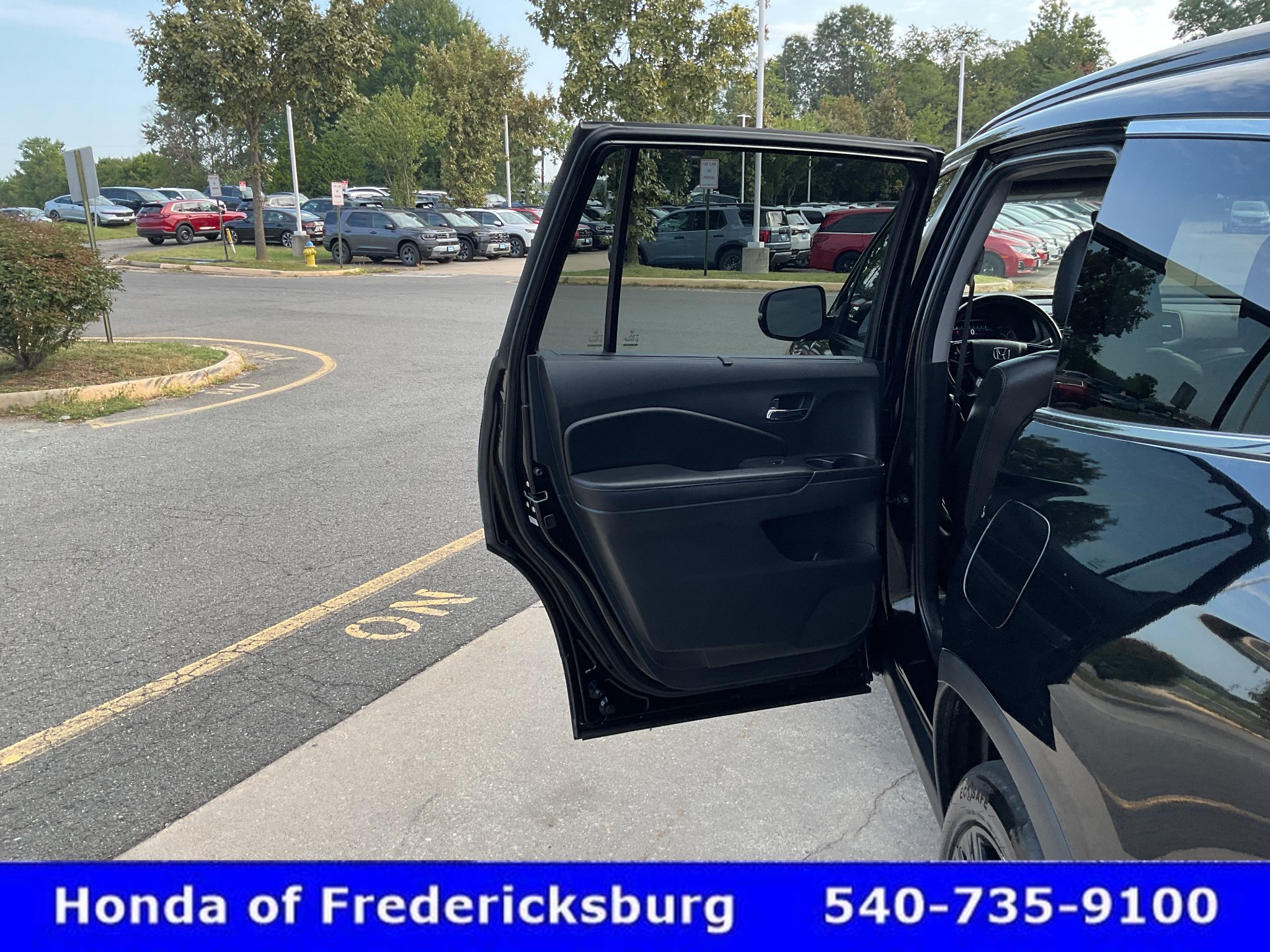 Used 2021 Honda Pilot Special Edition image 16