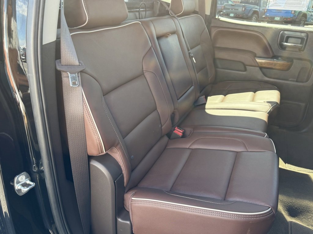 Used 2017 Chevrolet Silverado 1500 High Country image 18