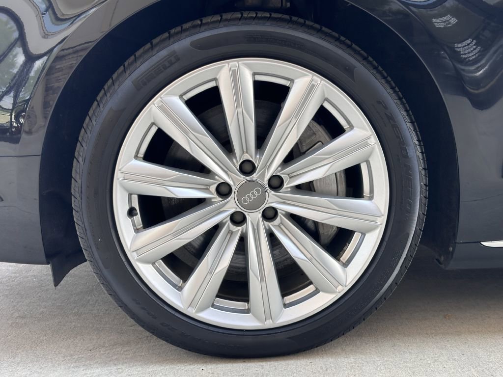 Used 2016 Audi A8 L 3.0T w/ Executive Package image 16