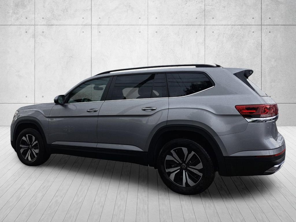 Used 2026 Volkswagen Atlas SE FWD image 7