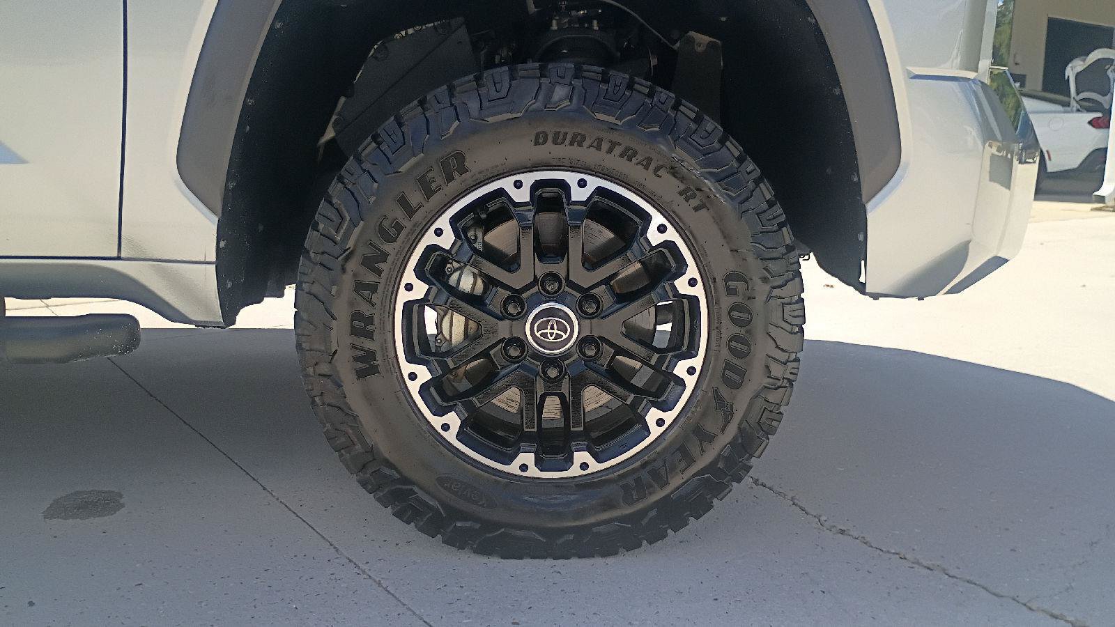 Used 2022 Toyota Tundra SR5 w/ TRD Off-Road Package RWD image 21