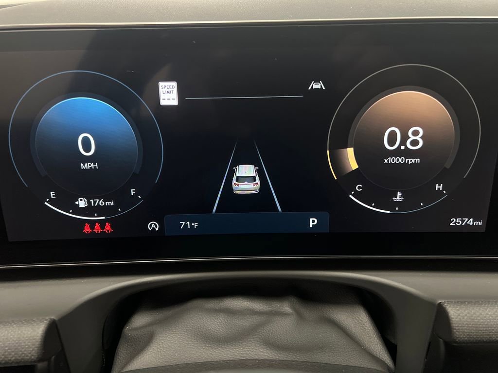 Used 2025 Hyundai Tucson SEL image 17