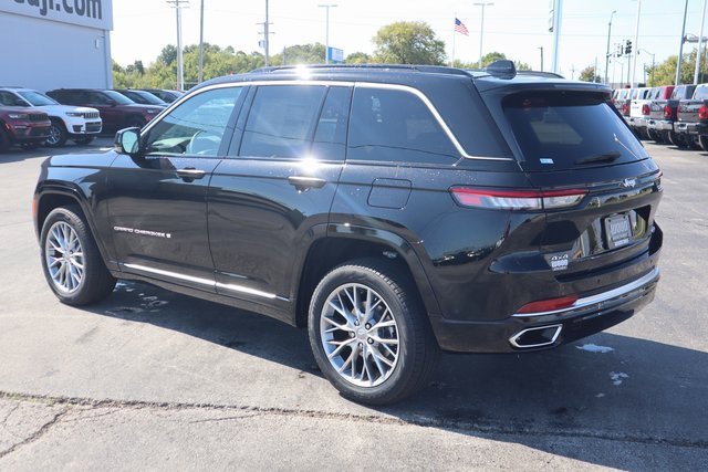 New 2025 Jeep Grand Cherokee Summit image 21