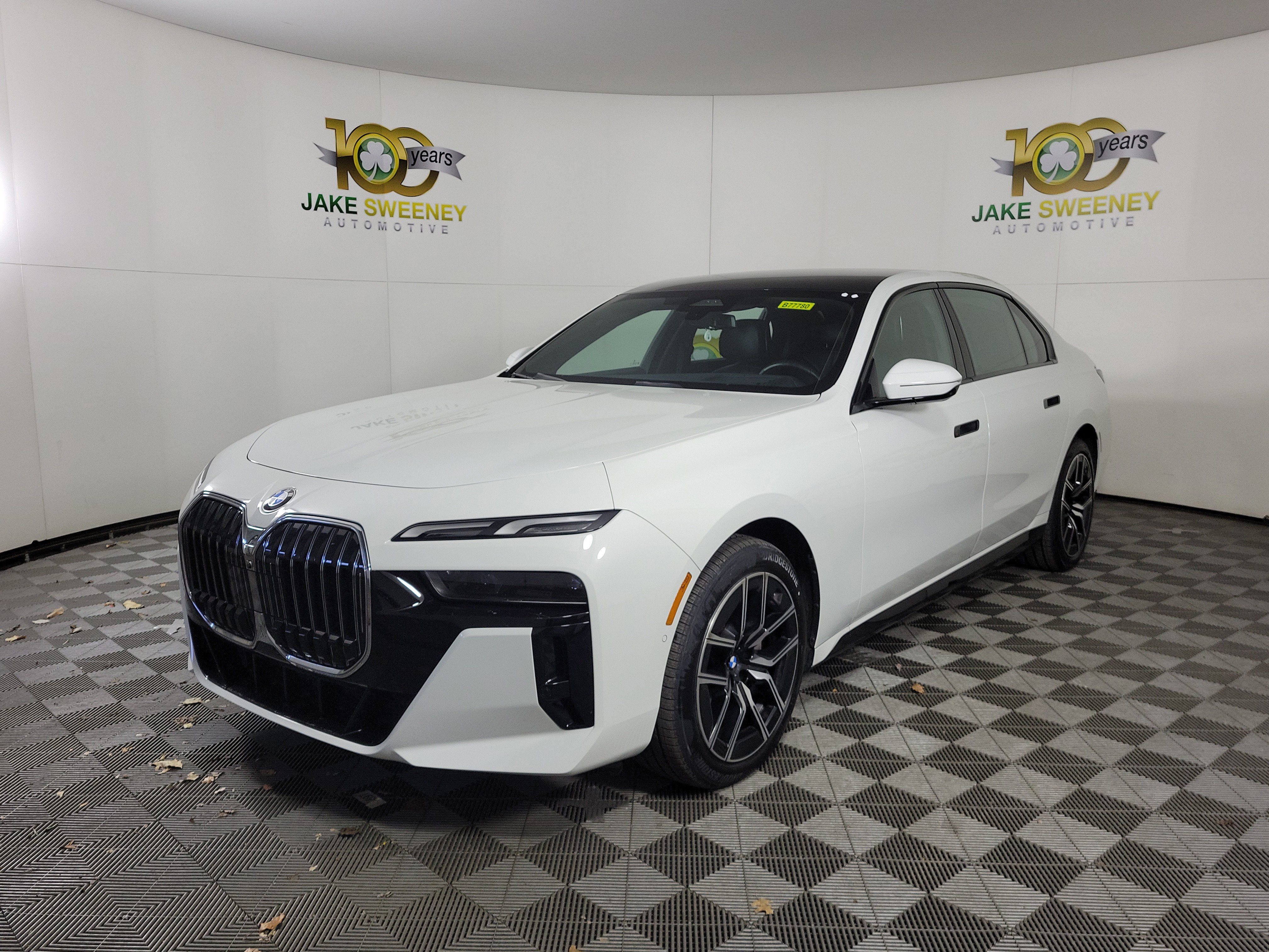 Certified 2025 BMW 740i xDrive image 3