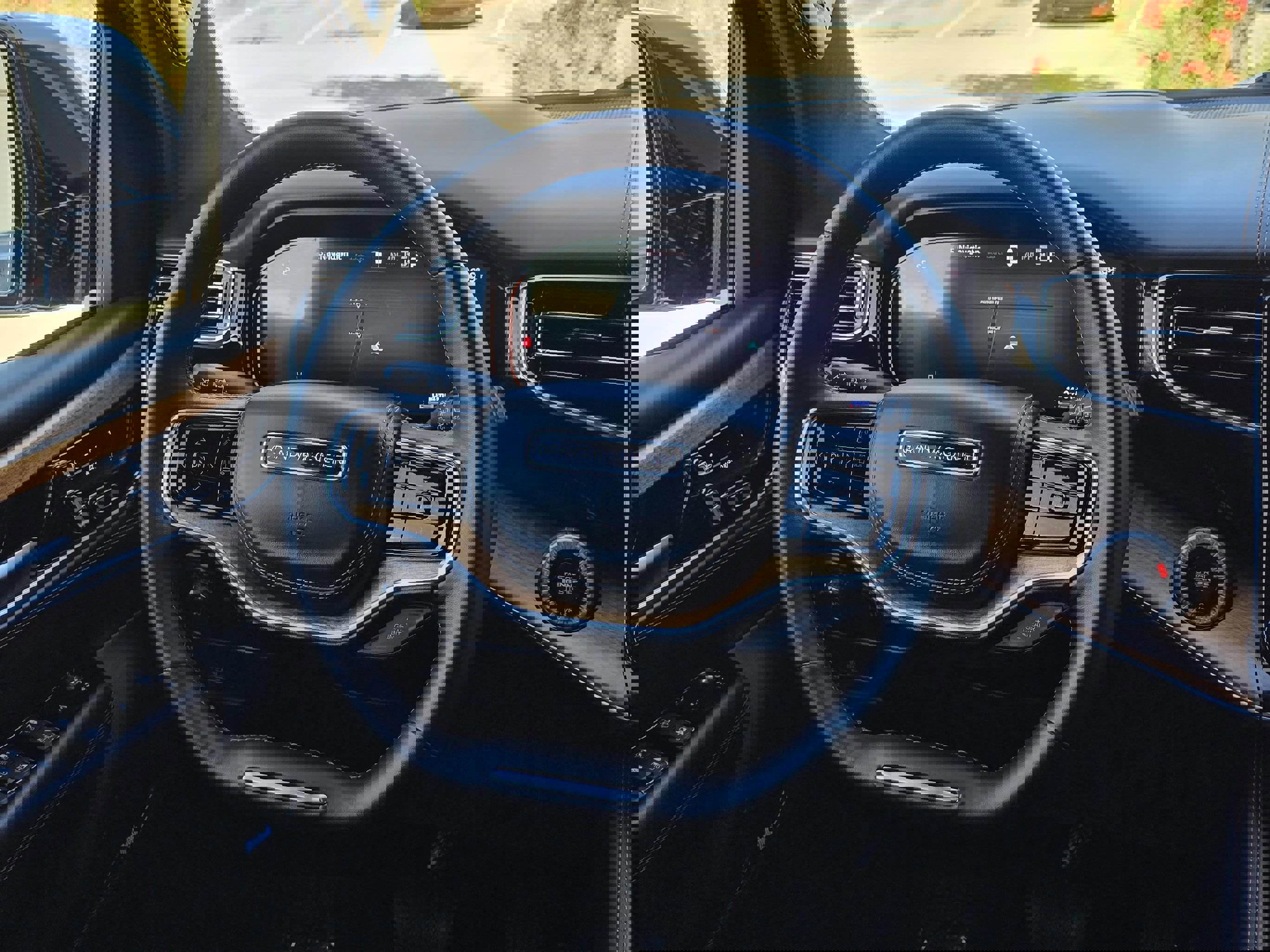 Used 2024 Jeep Grand Wagoneer L Series III image 52