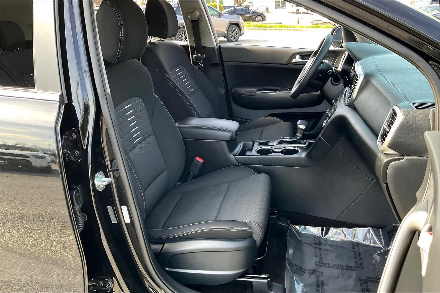 Used 2022 Kia Sportage LX w/ LX AWD Value Edition Package image 16